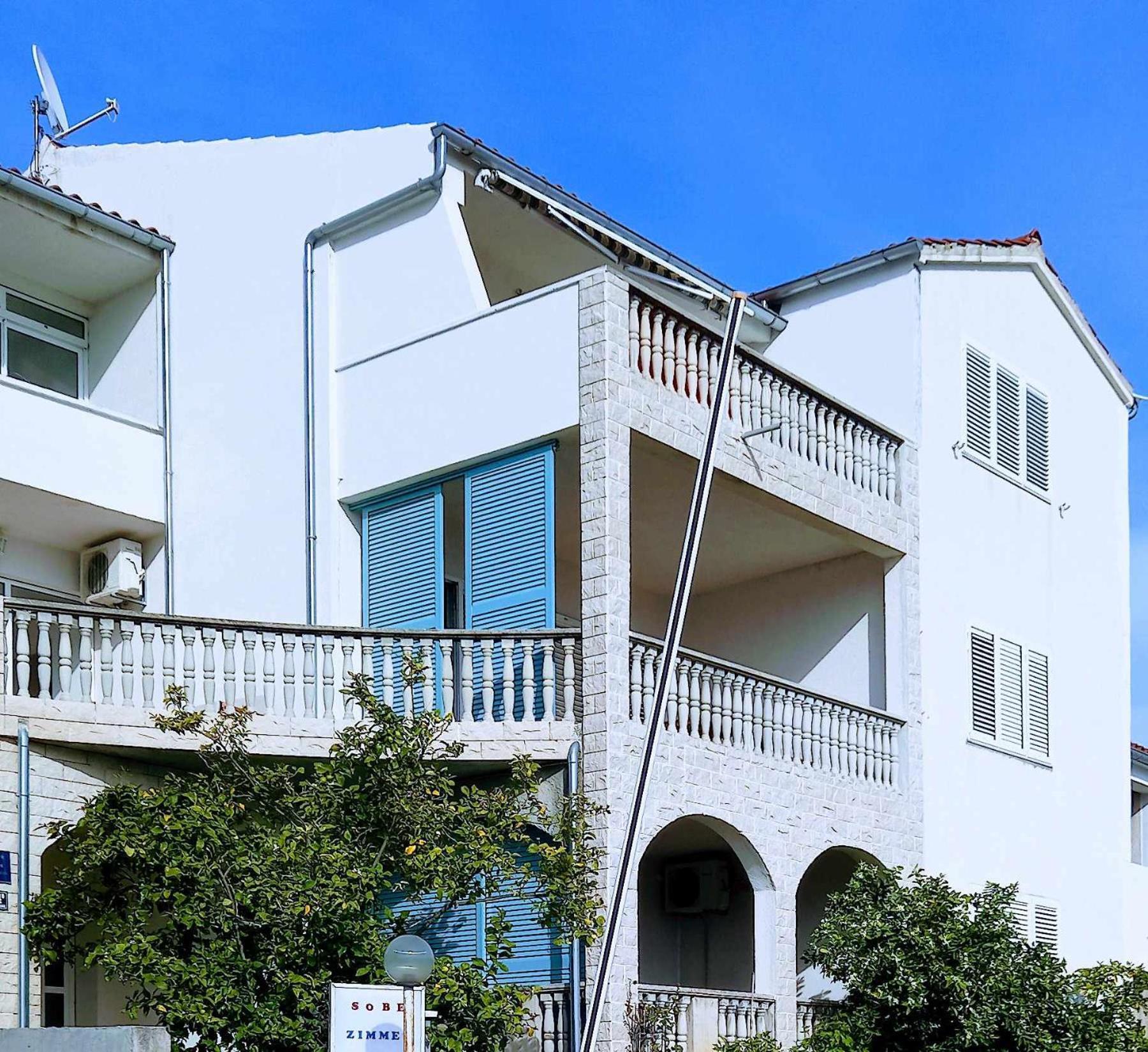 שיבניק Apartmani Nina מראה חיצוני תמונה