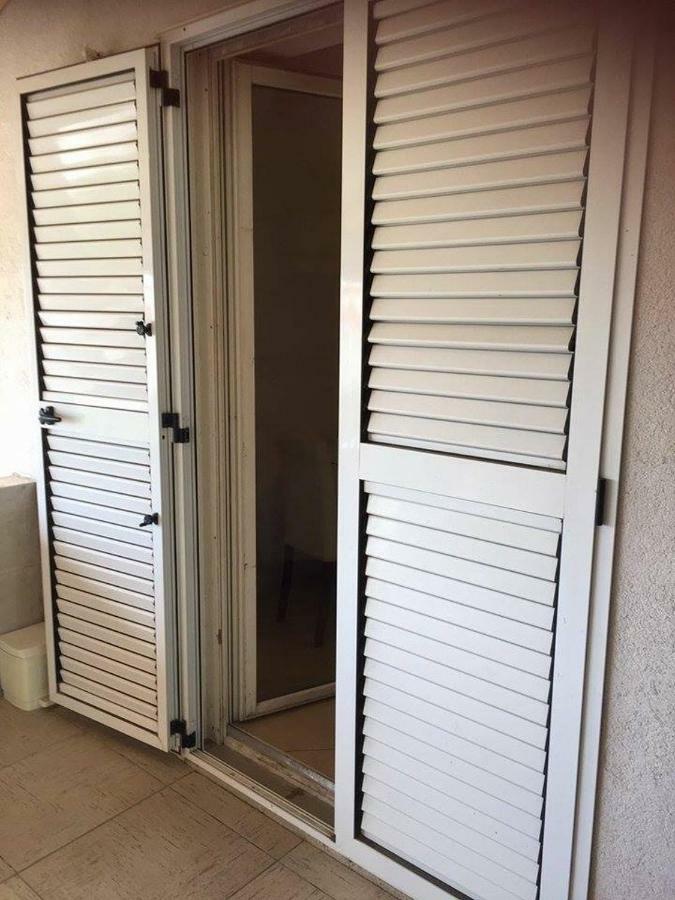 שיבניק Apartmani Nina מראה חיצוני תמונה